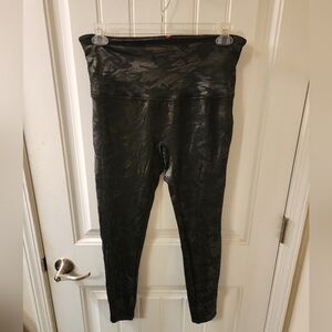SPANX Camo Print Leggings Black Gray Size 1X Petite High Waist